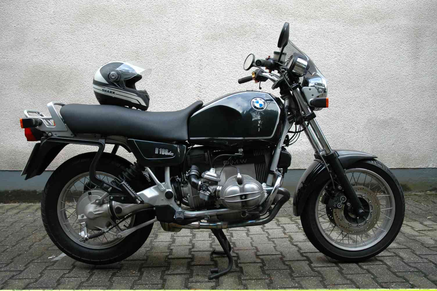 R100rs